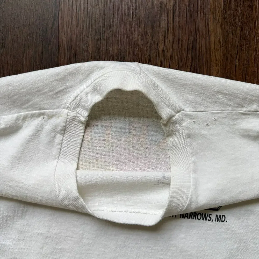 Vintage 90s Crab Deck Bar T-Shirt Fruit of the Loom Made in USA L
